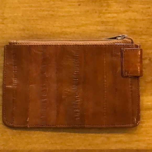 Handbags - GENUINE EEL SKIN COIN PURSE AND KEY HOLDER NWOT